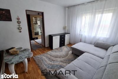 Apartament cu 2 camere nedecomandat, mobilat în Vasile Aaron