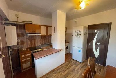 Apartament cu 3 camere decomandat, mobilat în 1 Mai - 5