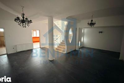 Casă cu 5 camere decomandat cu Teren 244 Mp în Central - 13