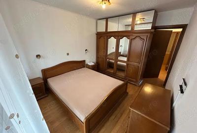 Apartament cu 3 camere semidecomandat în Central - 9