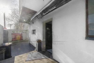 Casă cu 5 camere cu Canalizare în Brâncoveanu