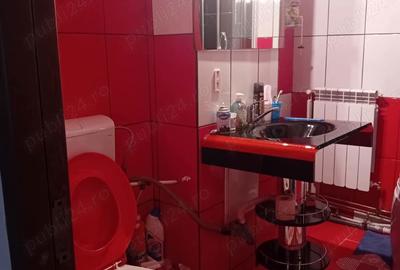 Apartament cu 4 camere în Petrila - 7