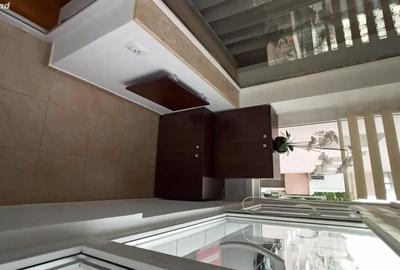 Apartament cu 2 camere semidecomandat în Central - 3