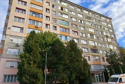 Cota de 3/16 Apartament 2 camere, Loc Hunedoara, Jud Hunedoara - 2