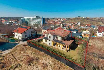 Casă individuală cu 7 camere în Dealuri Oradea