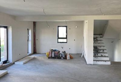 Casă cu 4 camere în Dezmir - 6