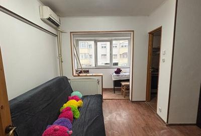 Garsonieră în P-ța Gorjului - 3