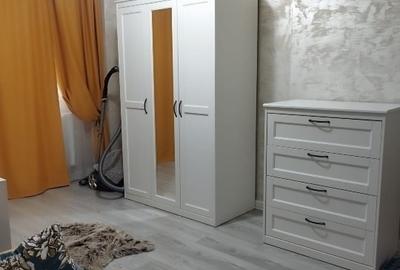 3 camere Titan Auchan Parcul Teilor, Comision 0 - 11