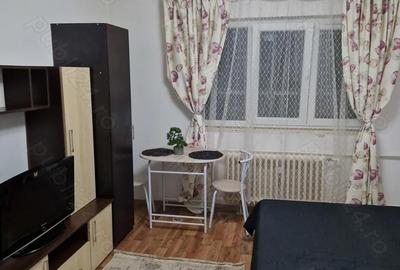 Garsonieră nedecomandată în Exterior Vest - 1