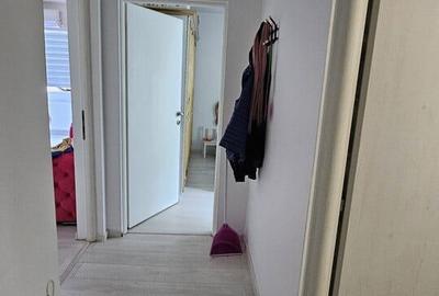 Apartament cu 3 camere semidecomandat în Nord - 2