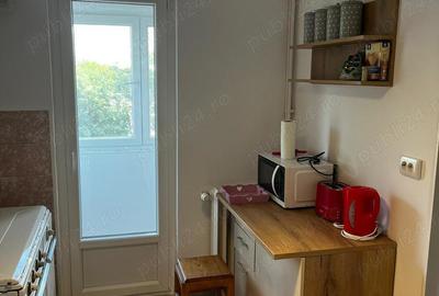 Apartament cu 2 camere decomandat în Titan - 3