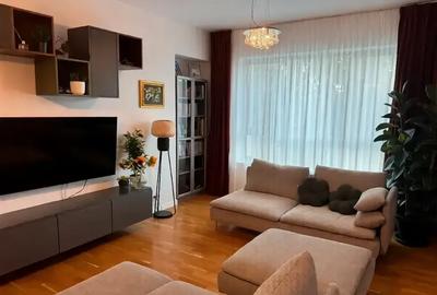 Apartament cu 3 camere, mobilat în Domenii