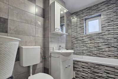 Apartament cu 4 camere decomandat în Zarand - 3