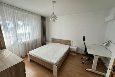 Apartament 3 camere, 75 mp, decomandat, centrala, balcon, Eroii Revolutiei - 1