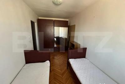 Apartament cu 4 camere decomandat în Cetate - 5