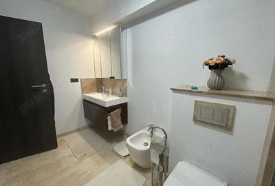 Apartament cu 3 camere decomandat în Nufărul - 3