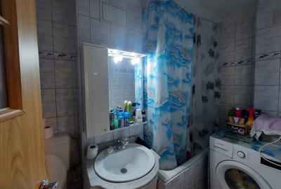 Apartament cu 2 camere semidecomandat în Rahova - 9