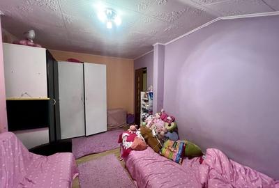 Apartament cu 3 camere decomandat, mobilat în Dâmbovița - 4