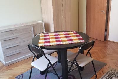Apartament cu 2 camere decomandat în Central - 4