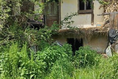 Casă cu 2 camere cu Teren 5090 Mp în Vâlcele - 9