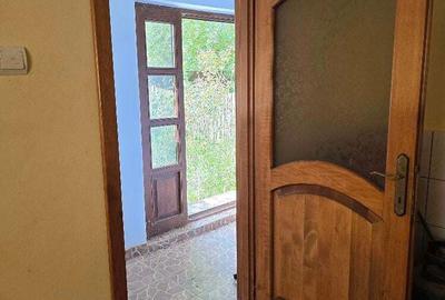Casă cu 2 camere în Răstoaca - 1