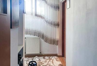 Apartament cu 2 camere decomandat în Micro 15 - 8