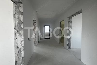 Casă cu 5 camere cu Canalizare în Terezian - 6