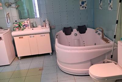 Casă individuală cu 5 camere cu Teren 780 Mp în Central - 10