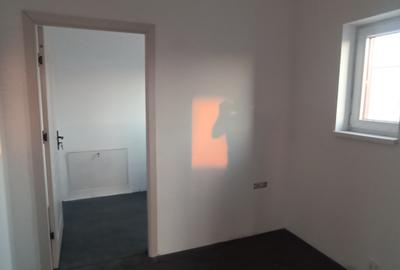 Inchiriere spatiu comercial P+Et SU 120mp/niv Bragadiru  Safirului - 13