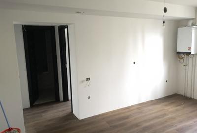 Apartament cu 3 camere decomandat în Central - 3