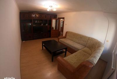 Apartament cu 3 camere decomandat în Uiești - 4