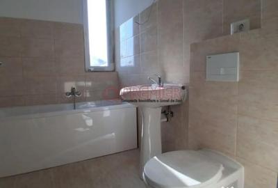 Garsonieră decomandată în Central - 4