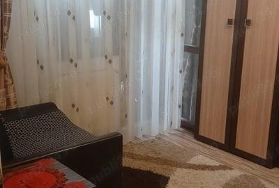 Inchiriez garsoniera - 2