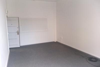 Birou 17 mp, 19 mp, 20 mp, 23 mp, 37 mp, 60 mp, 65 mp zona Horea - 5