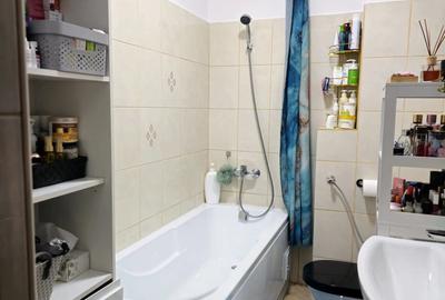 Apartament 2 camere decomandat. Loc de parcare inclus - 2