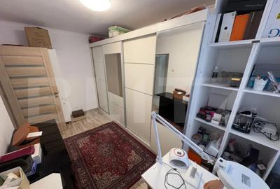 Apartament cu 4 camere semidecomandat, mobilat în Piața Centrală - 8