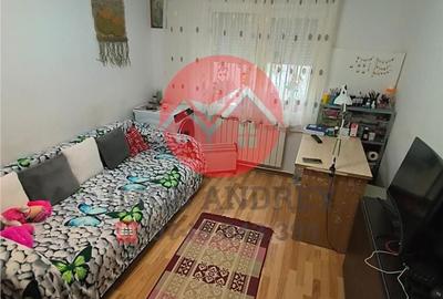 Apartament cu 2 camere semidecomandat în Central - 3