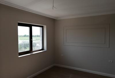 De vanzare jumatate de casa duplex in spate la Selgros, 150 mp, garaj între case - 4