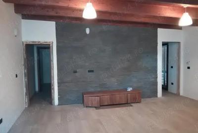 Casă cu 6 camere cu Teren 644 Mp în Băneasa - 9