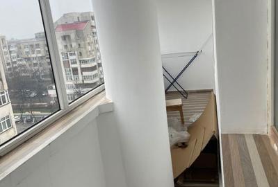 Apartament cu 2 camere decomandat în Calea București - 5