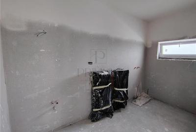 Duplex cu 5 camere cu Canalizare în Moșnița Nouă - 12