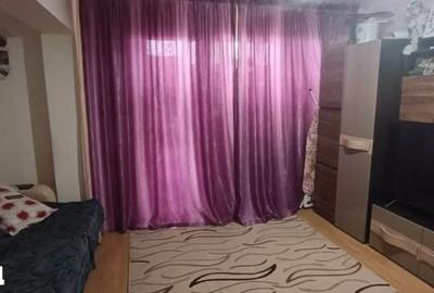 Apartament cu 2 camere decomandat în Țiglina 1