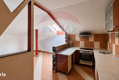 Apartament cu 3 camere decomandat în Rogerius