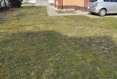 Casă cu 6 camere cu Teren 3160 Mp în Central - 3