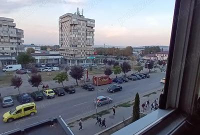 Apartament 3 camere - 2