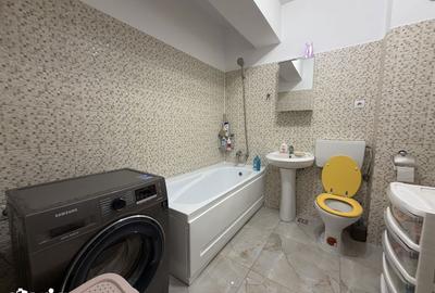 Apartament cu 3 camere decomandat în Central - 2