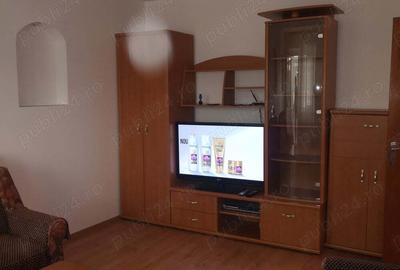 Apartament cu 3 camere decomandat în Școlilor - 2