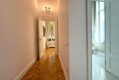 PARCUL GRADINA ICOANEI- APARTAMENT IN VILA INTERBELICA - 10