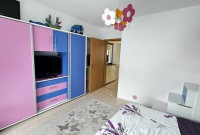 De vanzare 3 camere | Bd. Decebal | Etaj 2/8 | 92 mp | 2 bai - 11