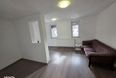 Apartament cu 3 camere semidecomandat în Independenței - 8